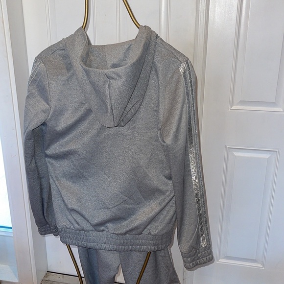 EMMA & ASHLEY sliver ribbon tracksuit - Picture 3 of 7